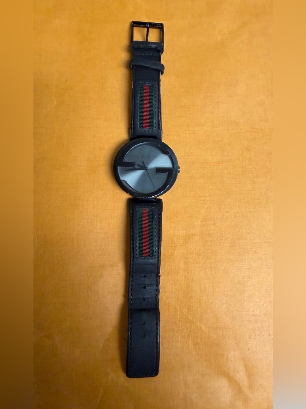 Gucci Men's Black Leather Strap Watch with Green-Red Accent